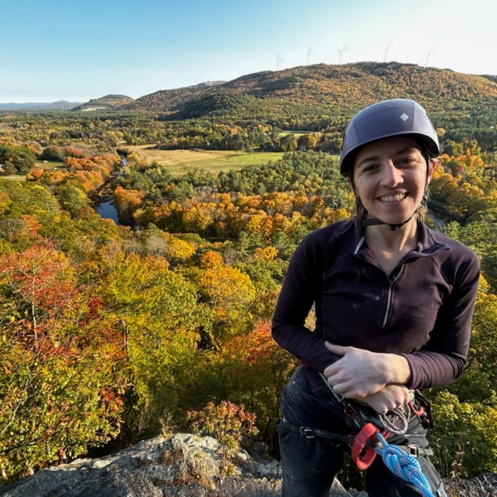 Meet your Posher, Alexis